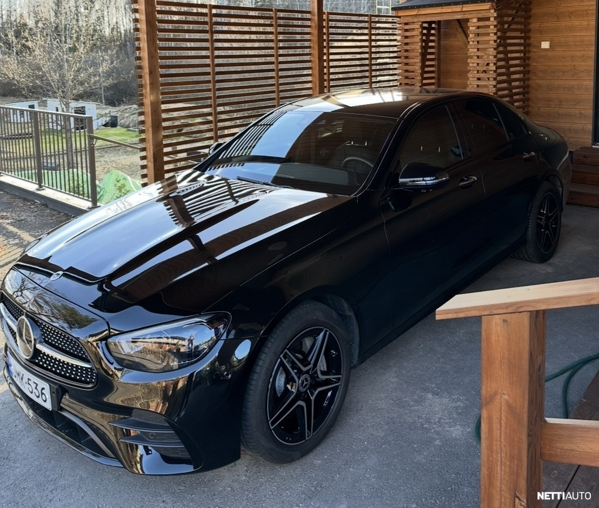 Mercedes-Benz E