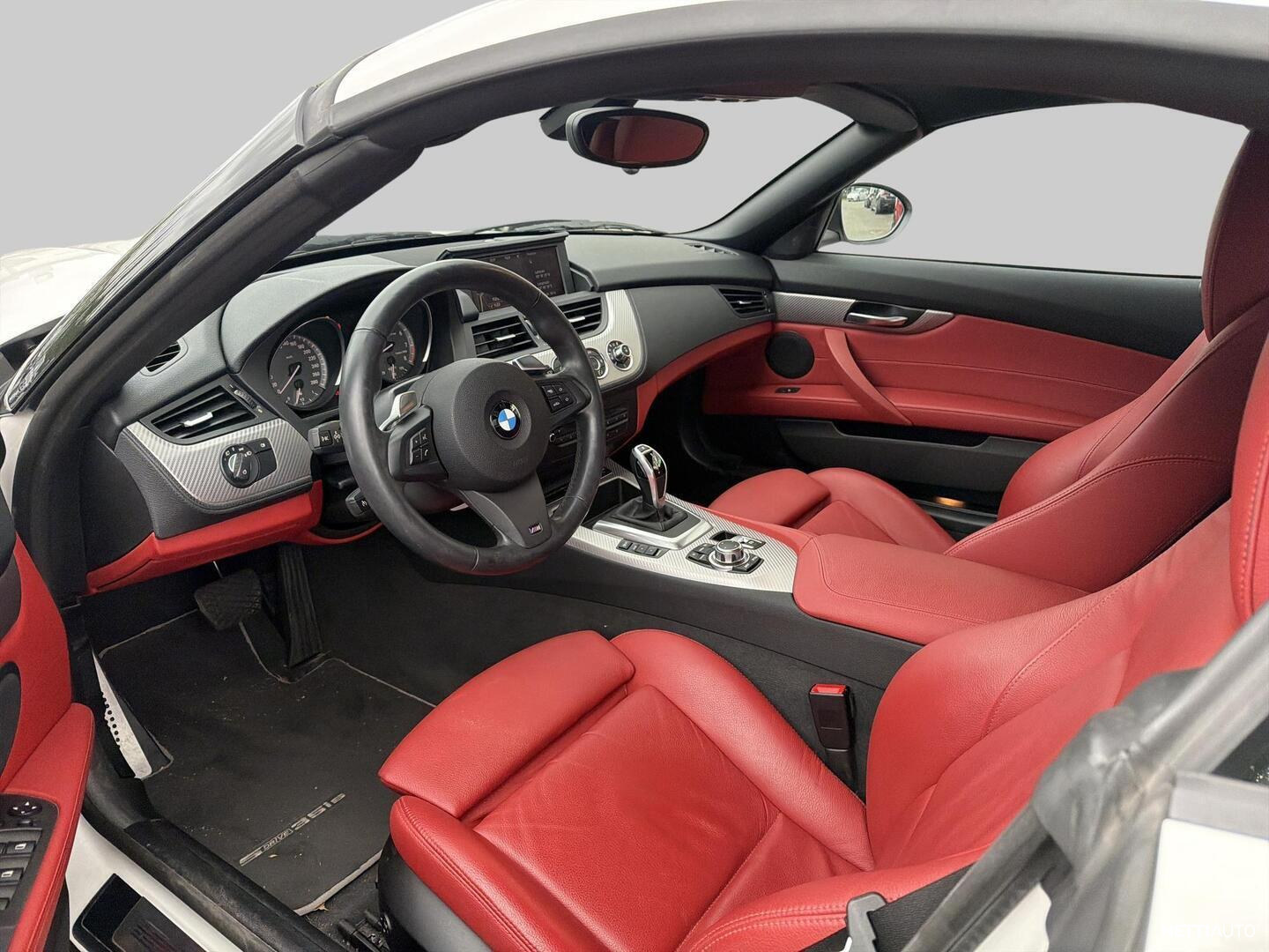 BMW Z4 2010, photo 4/5
