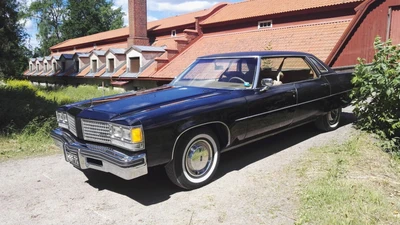 Oldsmobile 98 Regency 4 D HT 1976, photo 1/8
