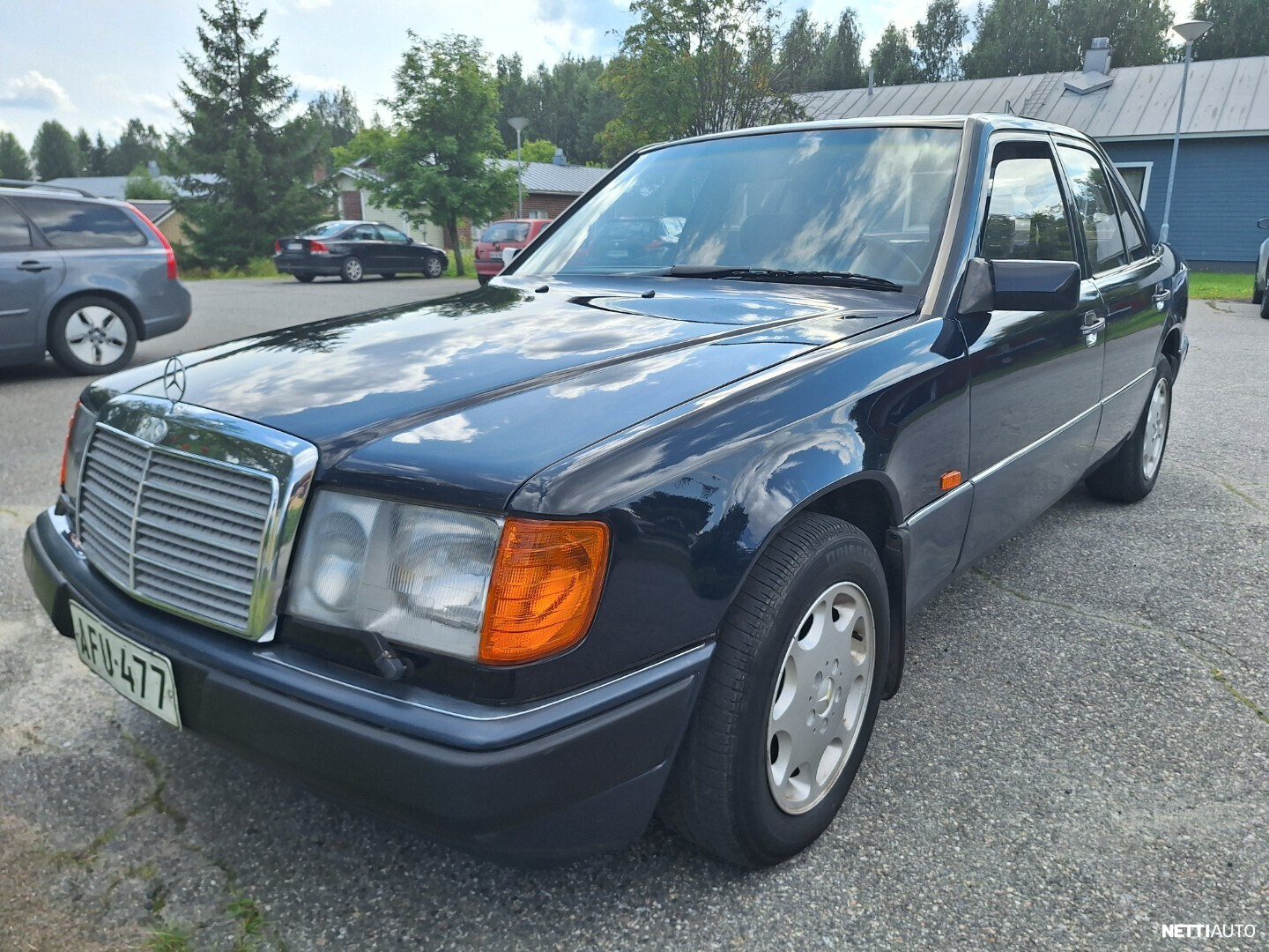 Mercedes-Benz 200