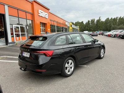 Skoda Octavia 2022, photo 3/6