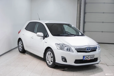 Toyota Auris 1,8 HSD Linea Sol 5ov 2010, photo 4/21