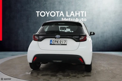 Toyota Yaris 1,5 Hybrid Active 2021, photo 4/10