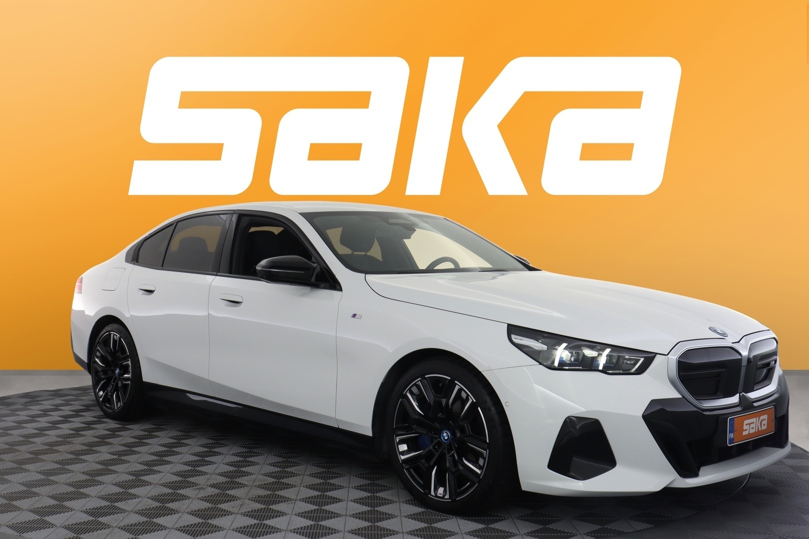 BMW i5 M60