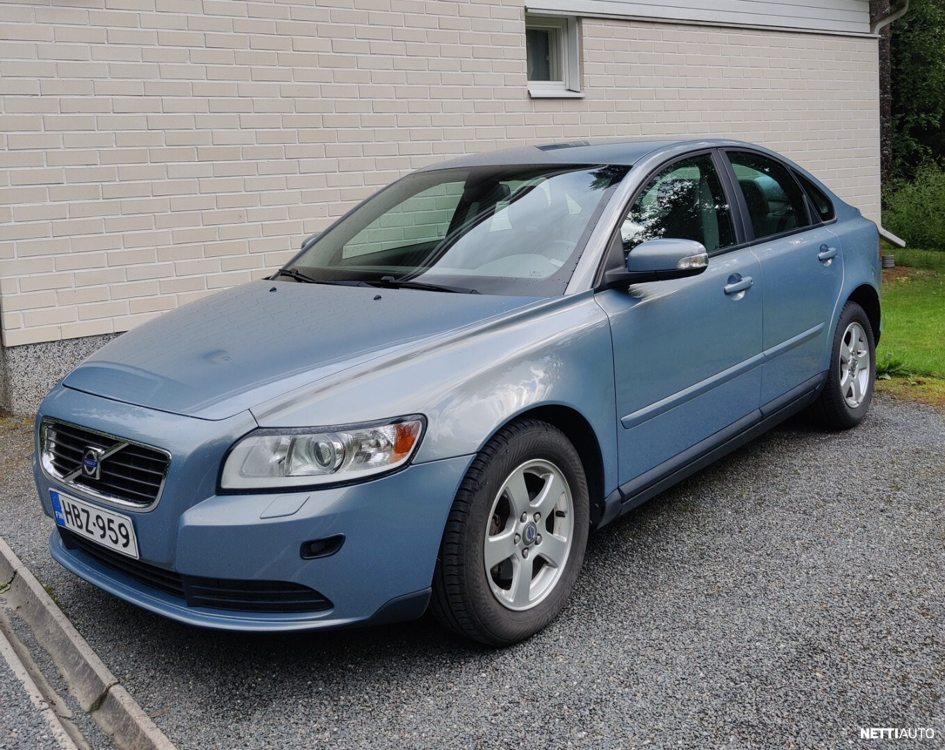 Volvo S40