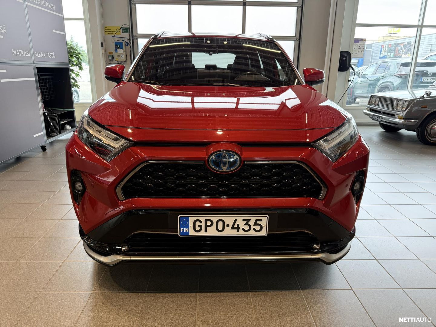 Toyota RAV4 Plug-In 2023, photo 7/22