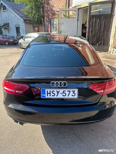 Audi A5 2010, photo 7/9