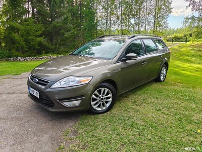 Ford Mondeo 2011, photo 2/10