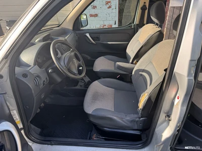 Citroen Berlingo 2004, kuva 7/11