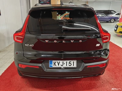 Volvo XC40 2023, photo 4/36