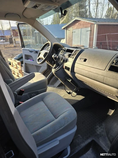 Volkswagen Transporter 2007, photo 7/12