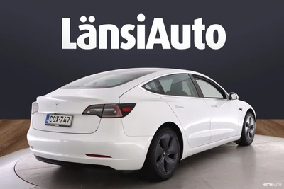 Tesla Model 3 Standard Range Plus 2020, photo 7/29