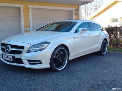 Mercedes-Benz CLS 2013, kuva 1/20