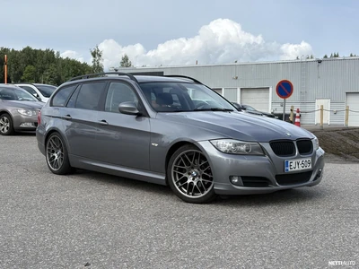 BMW 318 2010, photo 1/7