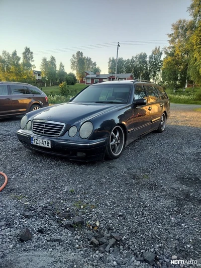 Mercedes-Benz E 2000, kuva 2/3