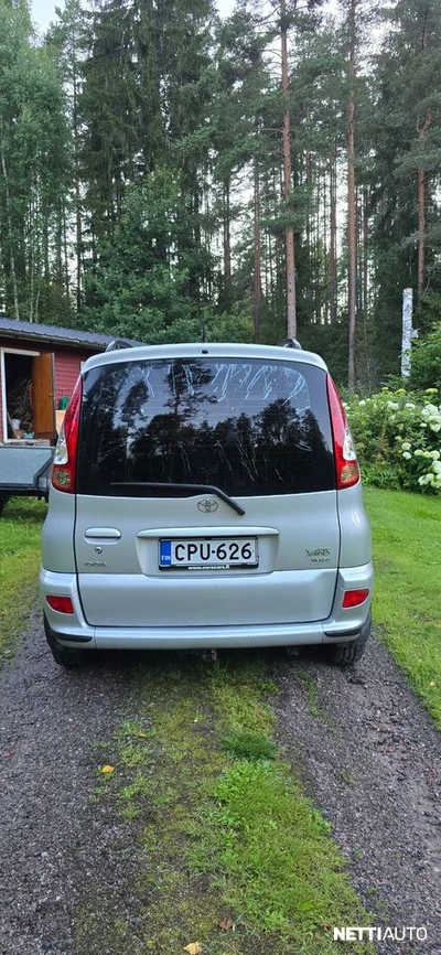 Toyota Yaris Verso 2003, kuva 5/10