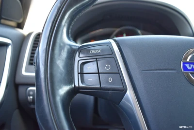 Volvo XC60 D5 AWD Summum aut 2014, kuva 6/9
