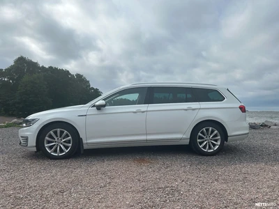 Volkswagen Passat 2018, photo 2/17