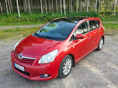 Toyota Verso 2011, kuva 1/14