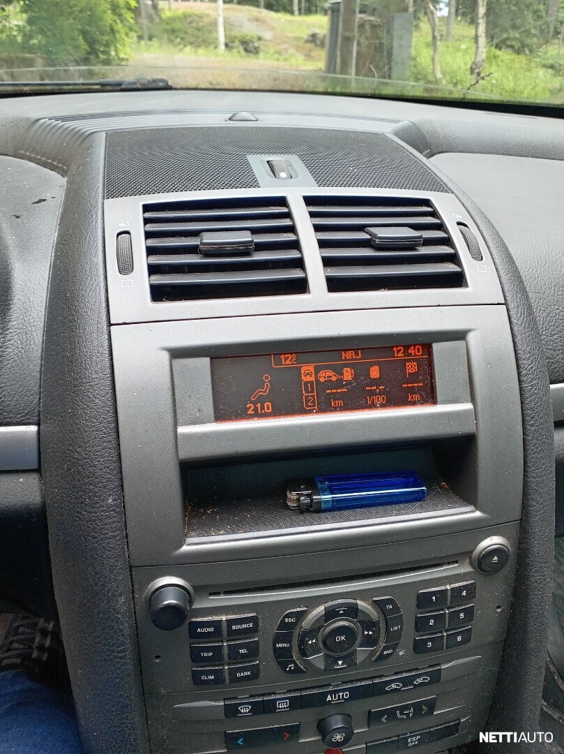 Peugeot 407