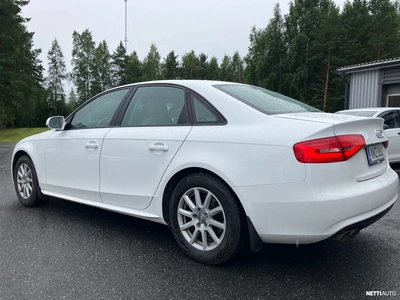 Audi A4 2013, photo 2/4