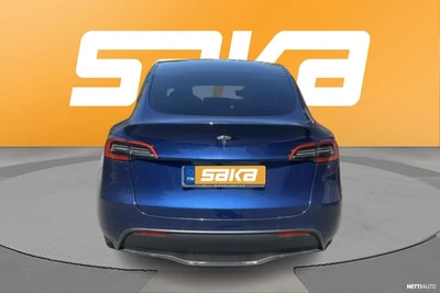 Tesla Model Y Long Range 2022, kuva 2/8
