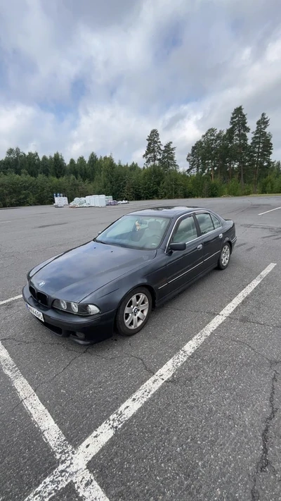 BMW 523 1996, kuva 2/12