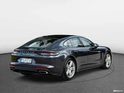Porsche Panamera 2022, photo 5/10