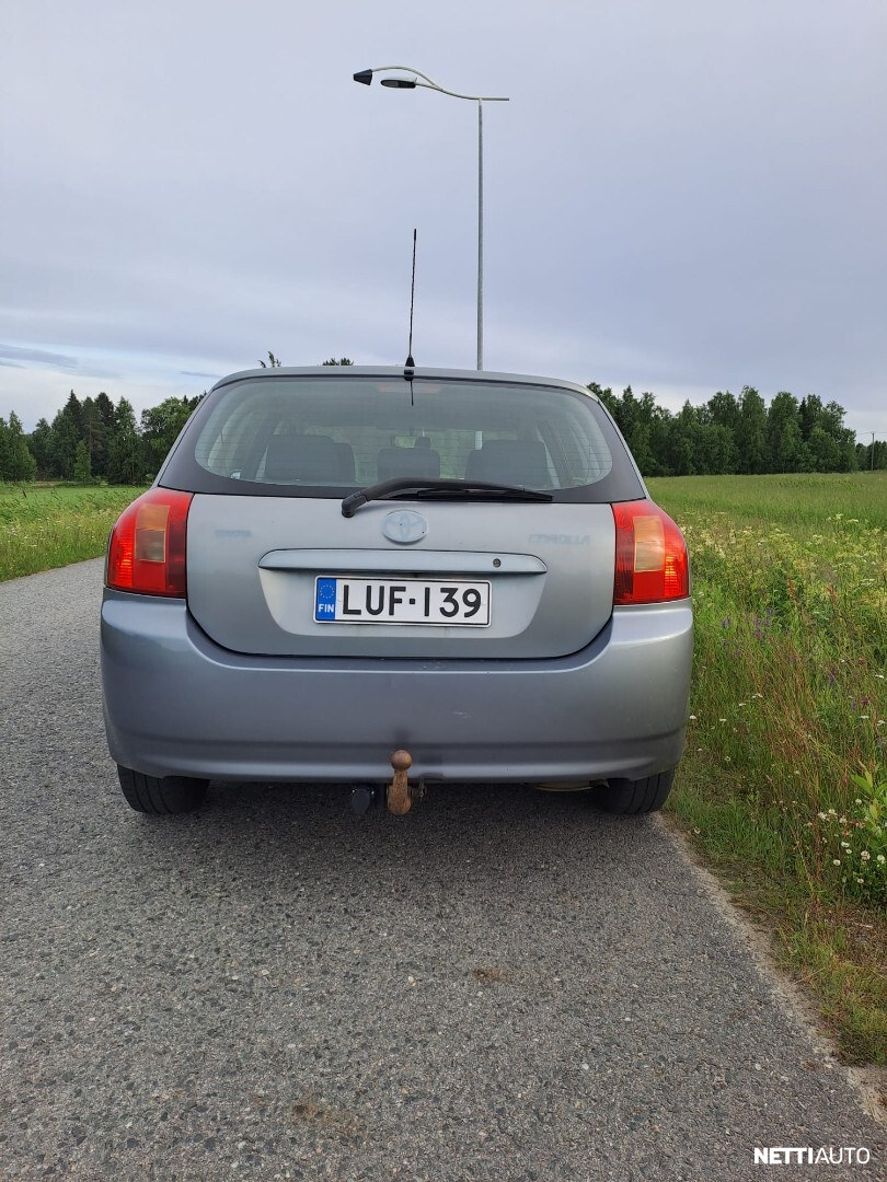 Toyota Corolla 2003, kuva 3/7