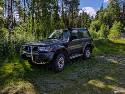 Nissan Patrol GR 3,0 Di Wagon Luxury 4x4 2000, photo 1/8