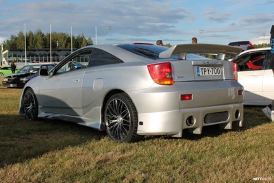 Toyota Celica 2000, kuva 3/4