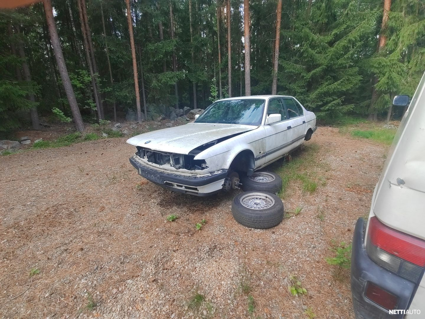 BMW 730