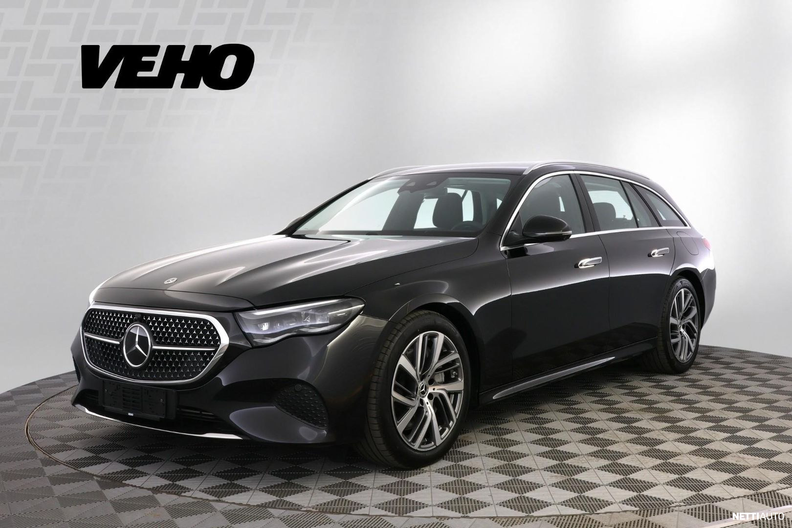 Mercedes-Benz E