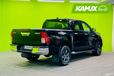 Toyota Hilux 2023, photo 2/28