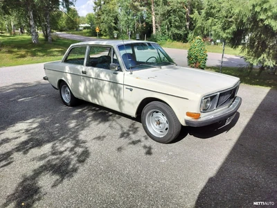 Volvo 142 1972, kuva 1/13