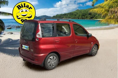 Toyota Yaris Verso 2002, kuva 2/4