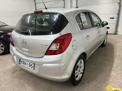 Opel Corsa 2011, kuva 4/9