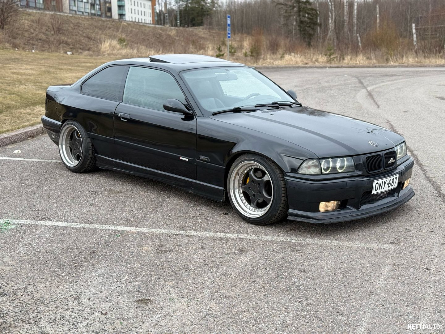 BMW 325
