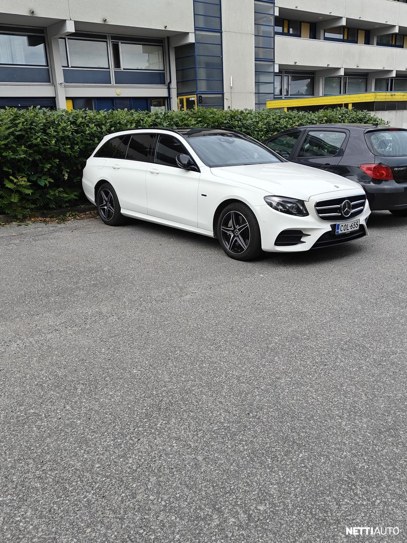 Mercedes-Benz E