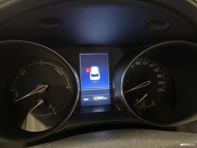 Toyota C-HR 2023, kuva 6/7