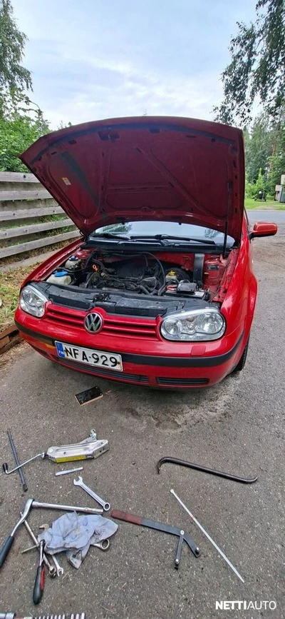 Volkswagen Golf 2002, kuva 1/11