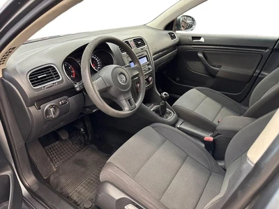 Volkswagen Golf 2010, kuva 6/30