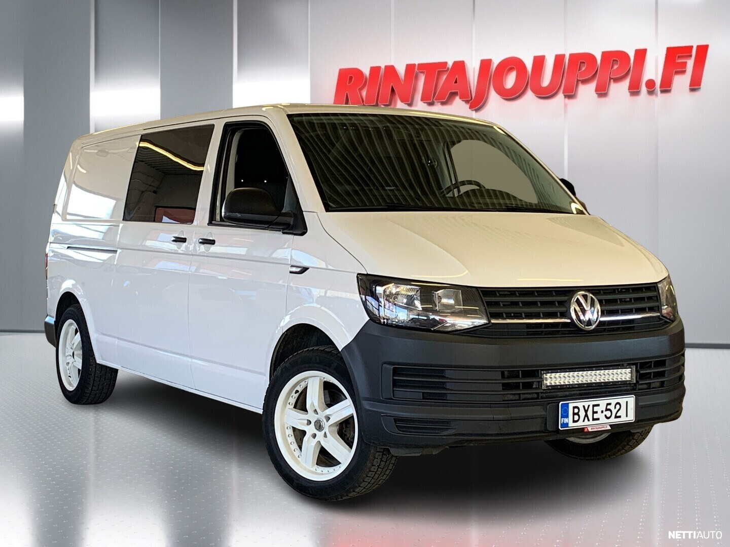 Volkswagen Transporter umpipakettiauto pitkä 2,0 TDI 75 kW 3200kg
