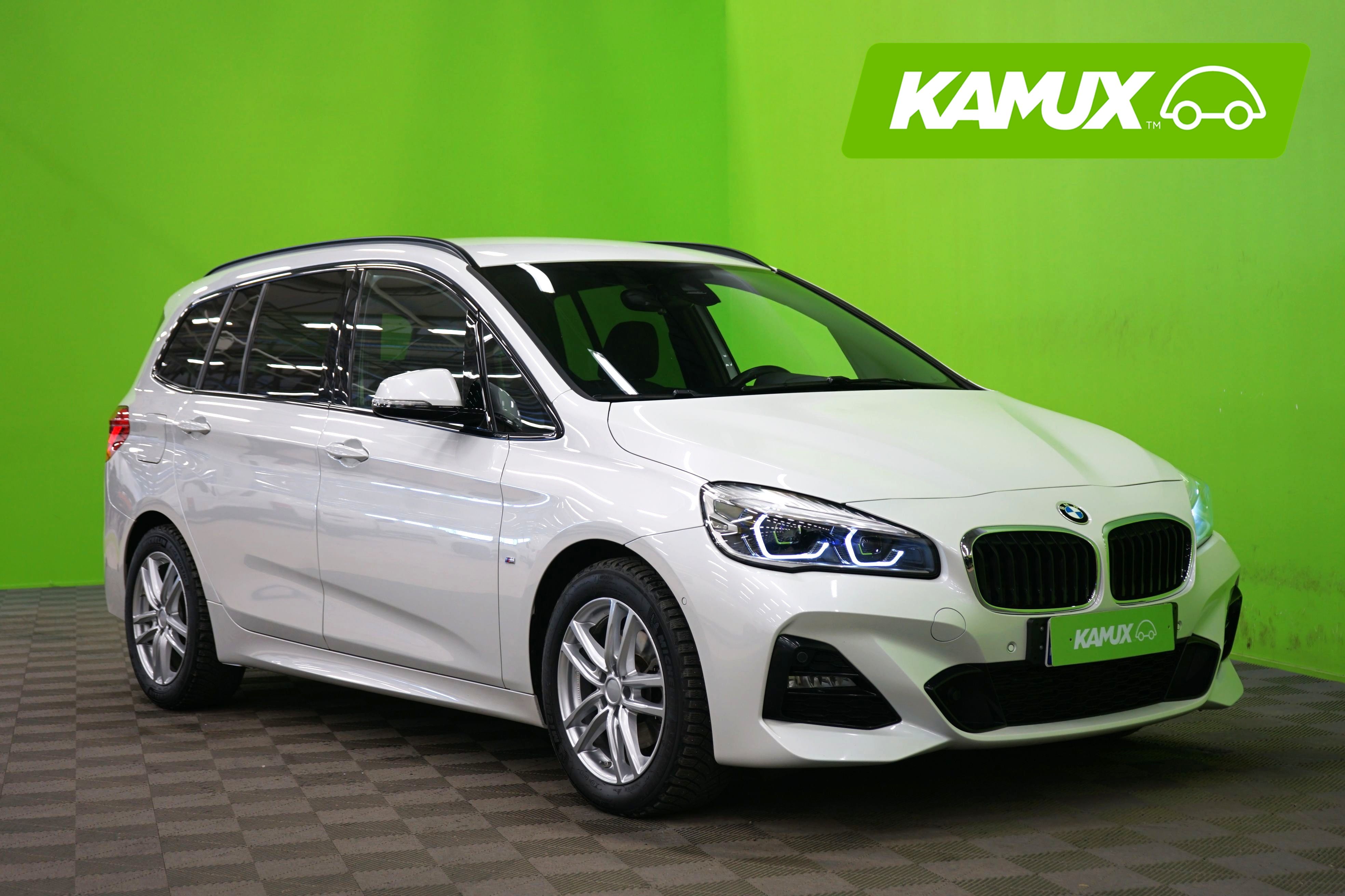 BMW 218