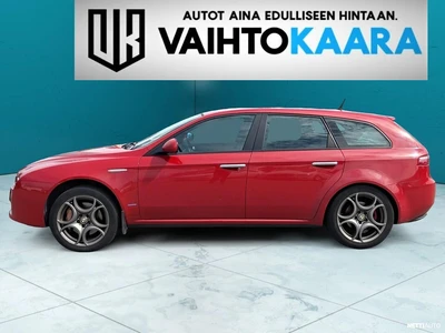 Alfa Romeo 159 2010, kuva 3/38
