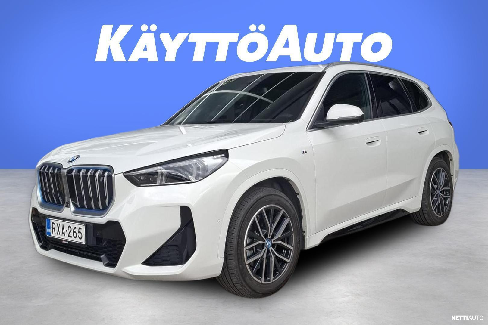 BMW iX1