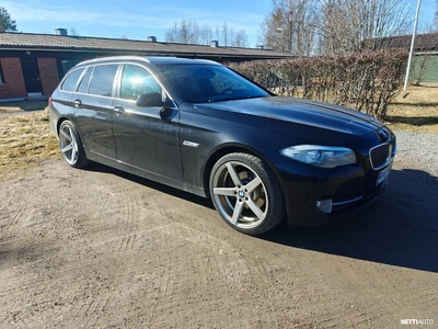 BMW 520 F11 520D 2011, photo 2/10