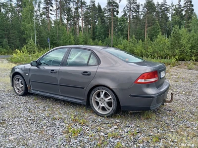 Saab 9-3 2004, kuva 3/7