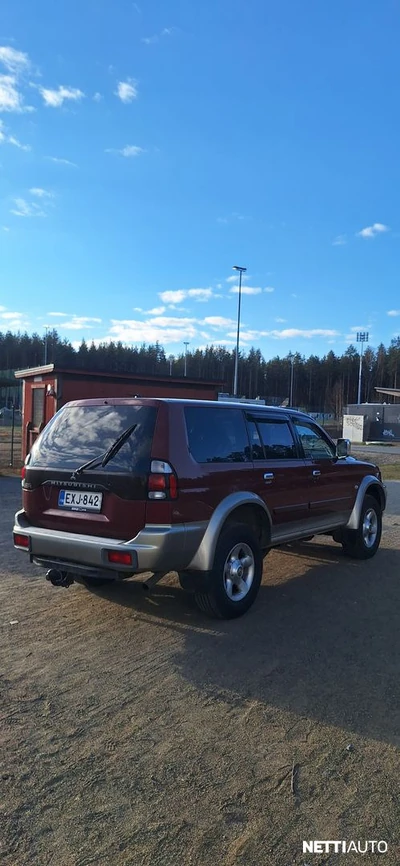 Mitsubishi Pajero 2005, kuva 2/8