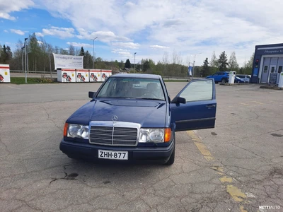 Mercedes-Benz E 300E 4Matic 1988, kuva 5/7